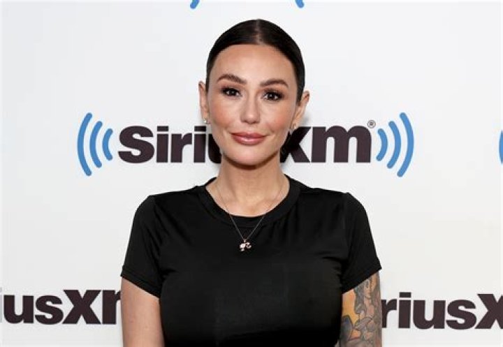 Deena Cortese & JWoww Talk ‘Jersey Shore’ & If They’ll Quit – Hollywood Life