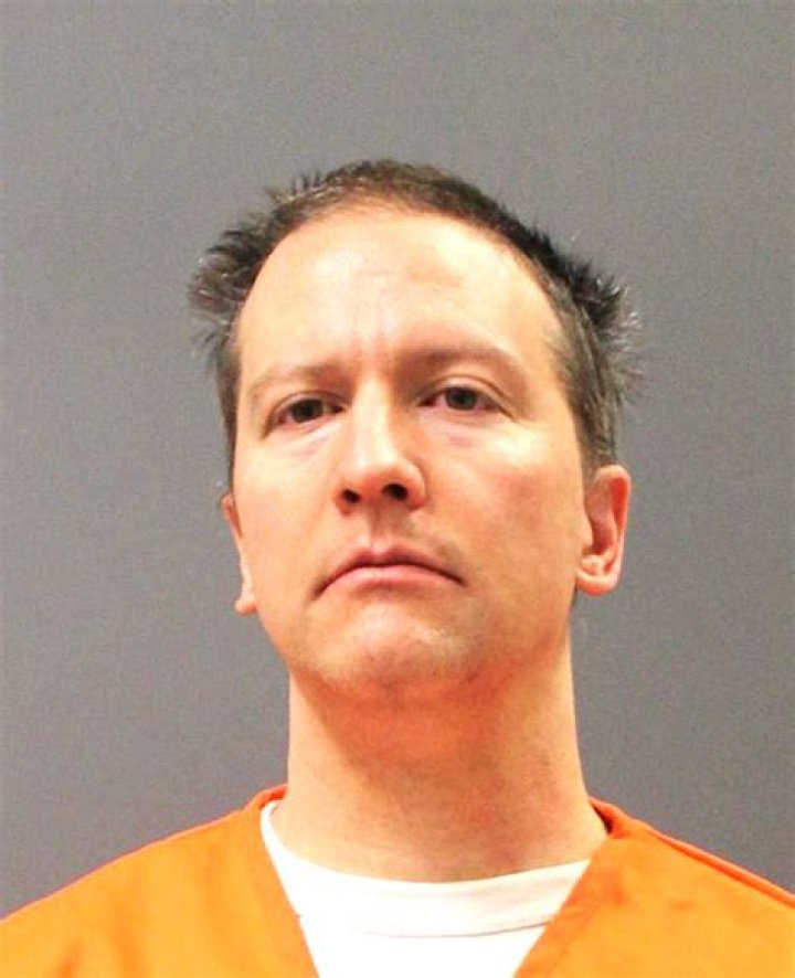 See 1st Photo In Prison Jumpsuit – Hollywood Life