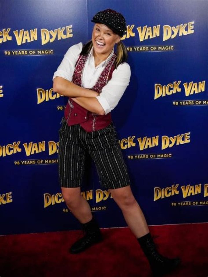 Photos of His 98th Birthday Celebration – Hollywood Life