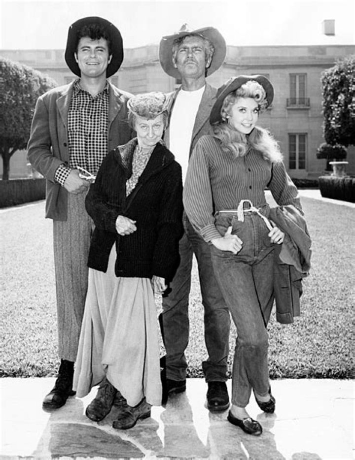 Donna Douglas Dead — ‘Beverly Hillbillies’ Elly May Clampett Dies At 81 – Hollywood Life