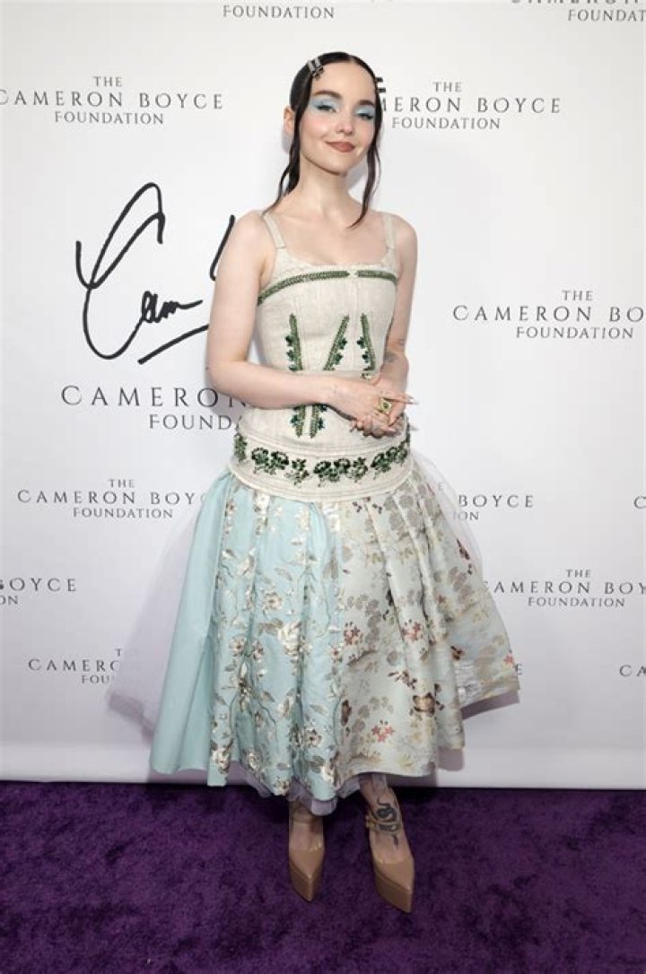 Dove Cameron, Sofia Carson & More Honor Late Cameron Boyce At Gala – Hollywood Life