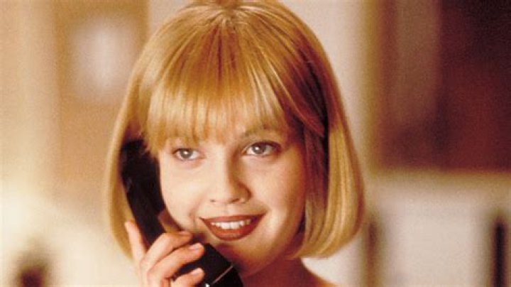 Drew Barrymore Says She Could Return For A ‘Scream’ Sequel – Hollywood Life