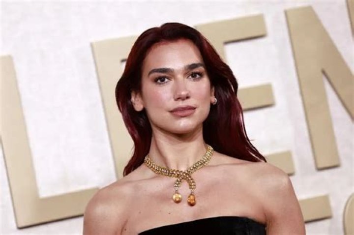 Dua Lipa and Seth Meyers Are ‘Bonded for Life’ With Matching Tattoos – Hollywood Life