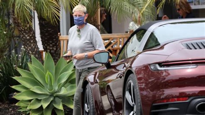 Ellen DeGeneres Cruises Around In $180K Vintage Porsche — Pics – Hollywood Life