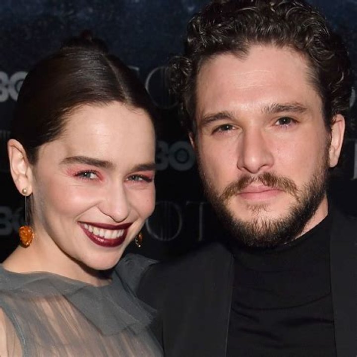 Emilia Clarke Reunites With Her ‘GoT’ Loves Jason Momoa & Kit Harington For Her Bday — Cute Pic
