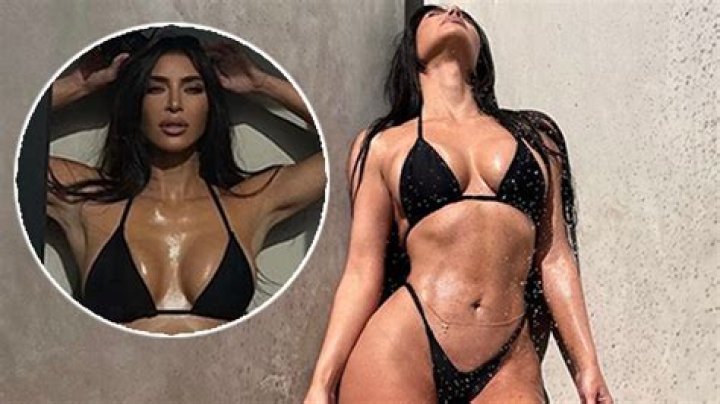 Emily Ratajkowski vs. Kourtney Kardashian: Who’s The Queen Of Thong Swimsuits?