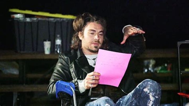 Gus Reveals His Biggest Regret – Hollywood Life