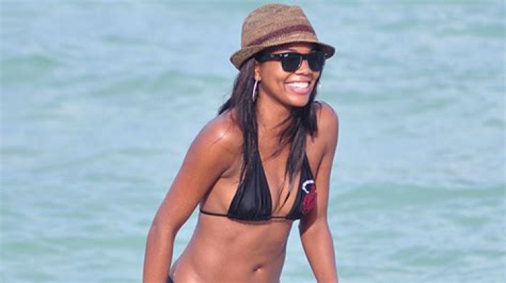 Gabrielle Union’s Strapless Black Bikini On Vacation: Photos – Hollywood Life