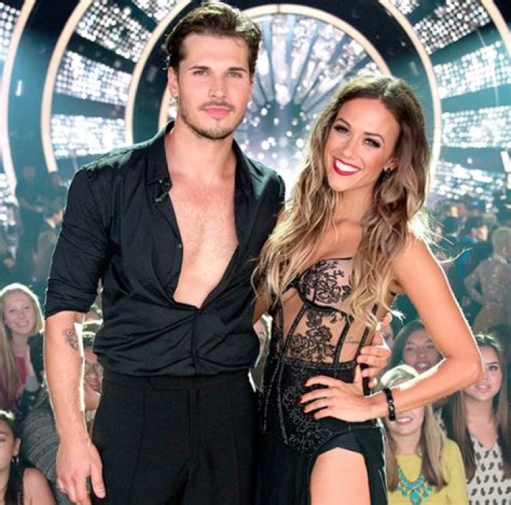 Gavin DeGraw Performs ‘One Tree Hill’ Theme Song For Jana Kramer’s ‘DWTS’ Dance