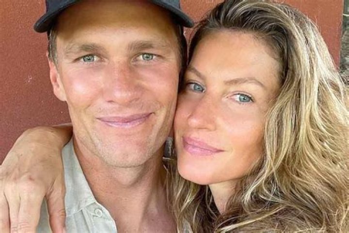 Gisele Seemingly Shades Tom Brady As She Reacts To Post About ‘Inconsistent’ Relationships