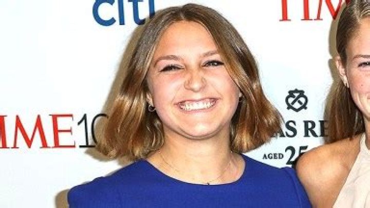 Gracie McGraw Sings A Barbra Streisand Song In Floral Skirt — Watch – Hollywood Life