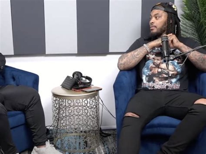 Waka Flocka Catches Brandon Lying — Video – Hollywood Life