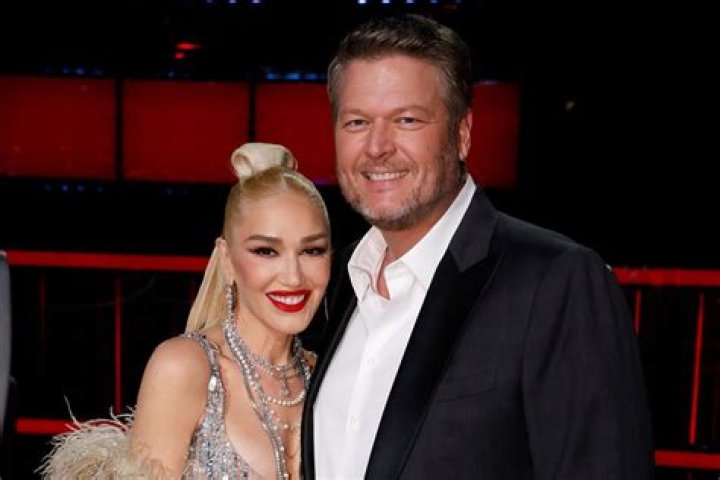 Gwen Stefani & Blake Shelton’s ‘The Voice’ Performance Of Their New Duet – Hollywood Life