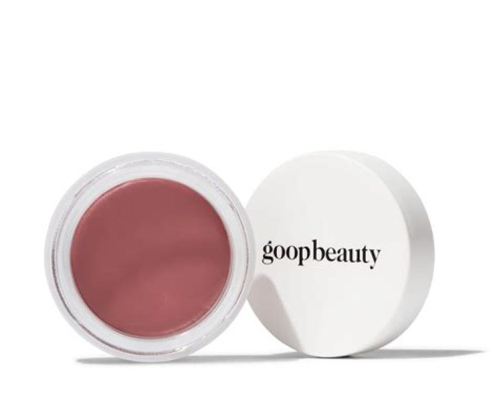 Gwyneth Paltrow’s Cream Blush Will Give Your Skin the Perfect Natural Flush