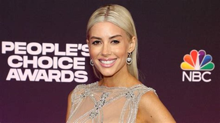 Heather Rae El Moussa Talks Motherhood After ‘Selling Sunset’ Exit – Hollywood Life