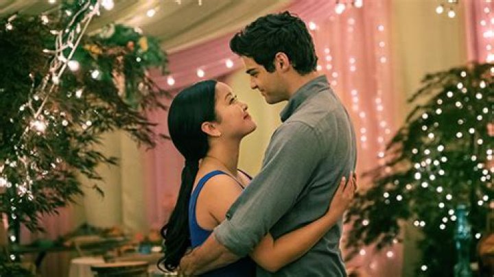 How Did ‘To All The Boys 3’ End? — What To Know – Hollywood Life