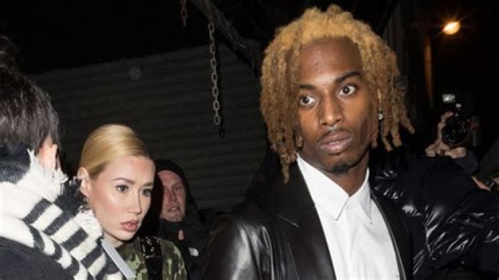 Iggy Azalea Shows Off Her Slim Waist Amid Speculation She Gave Birth To Baby With Playboi Carti