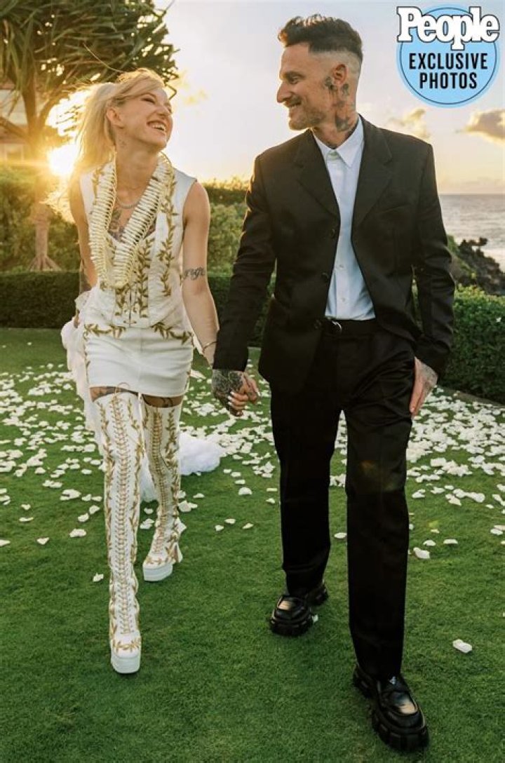 Is Drake Dating Actress Bria Vinaite? — They Reportedly Got ‘Cozy’ During Toronto Dinner Date