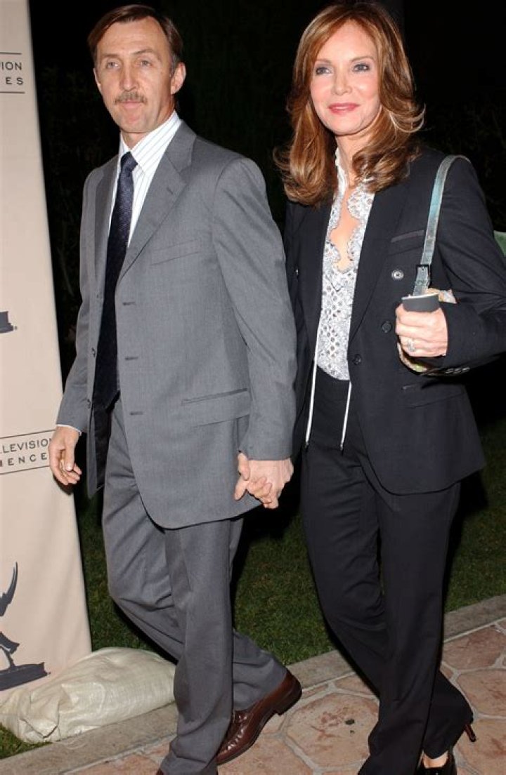 Find Out More About Brad & Her Past Romances – Hollywood Life