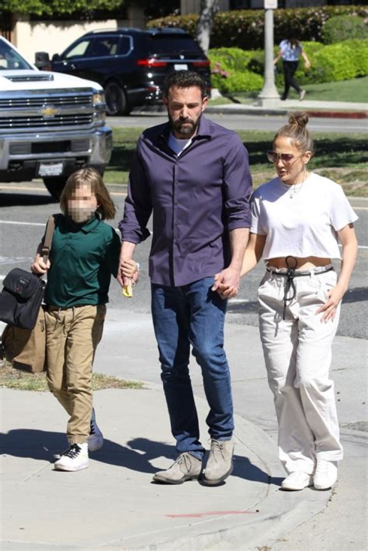Jennifer Lopez & Ben Affleck Hold Hands As They Visit The Louvre With Their Kids: Photos