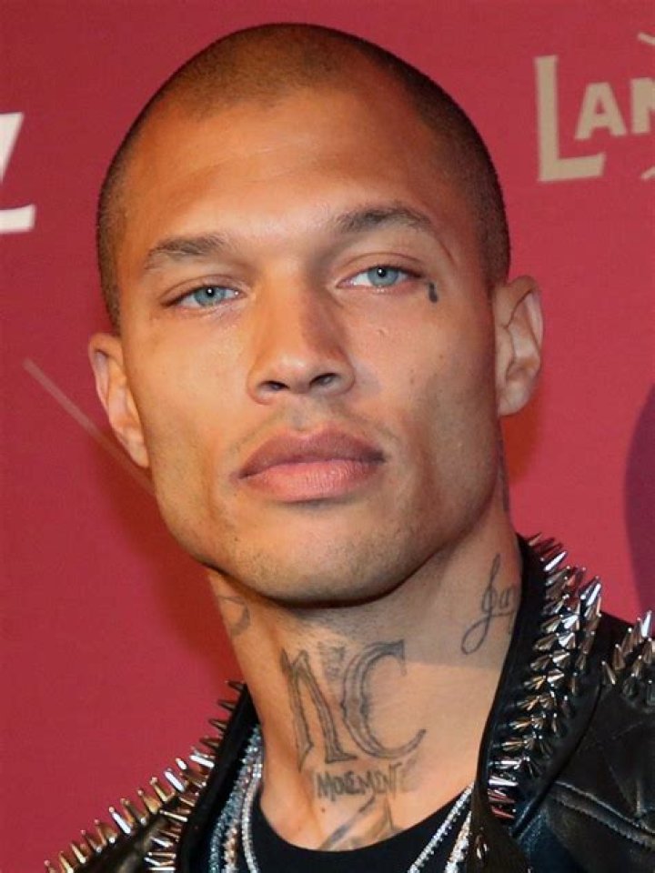 Jeremy Meeks: Pics – Hollywood Life