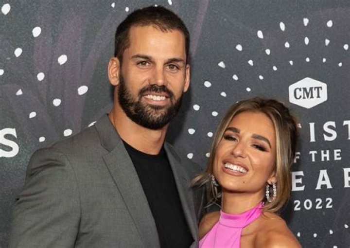 Eric Decker Slams Cheating Rumor With Epic Tweet – Hollywood Life