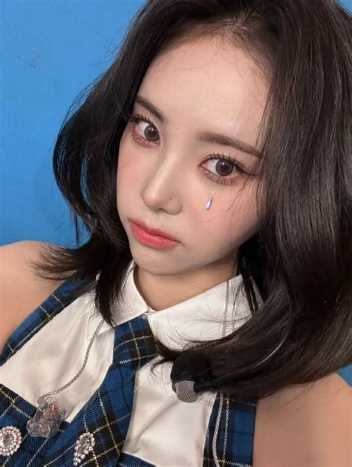 JinSoul Dyes Her Hair Black & Fans Go Nuts Over Her Gorgeous New Makeover — Tweets