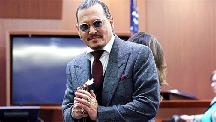 Johnny Depp’s Bodyguard Denies Seeing Him Urinate In Home’s Foyer: ‘I Didn’t See His Penis’