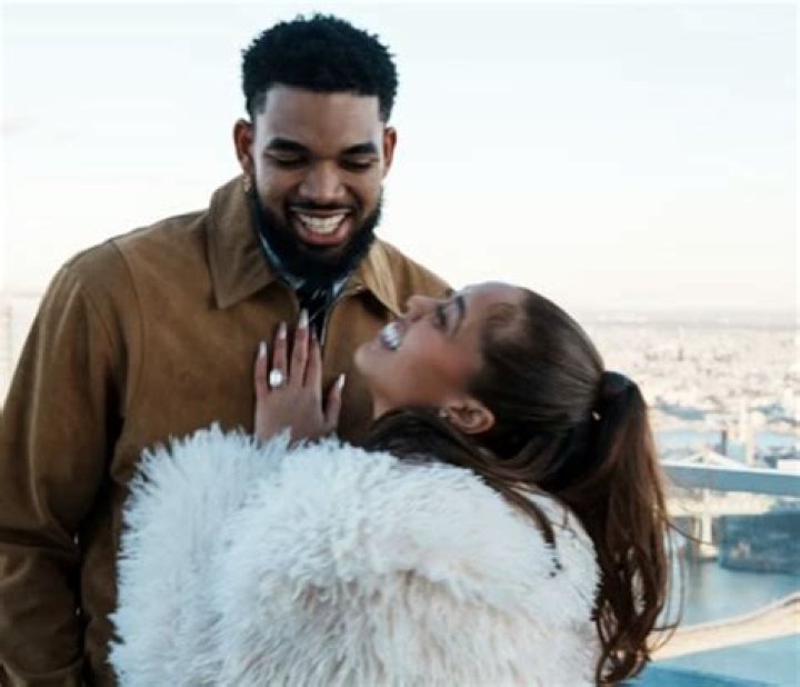 Jordyn Woods & Karl-Anthony Towns On Their Romance Story: Video – Hollywood Life