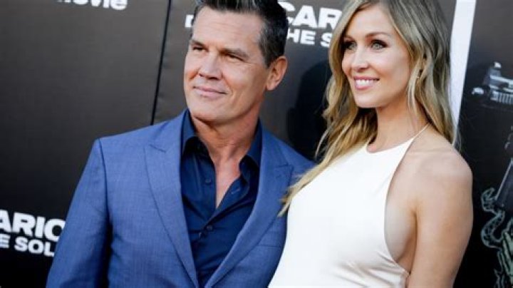 All About His Marriage To Kathryn & 2 Exes – Hollywood Life