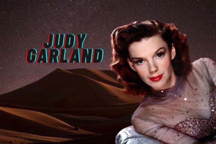 Judy Garland: Photos – Hollywood Life