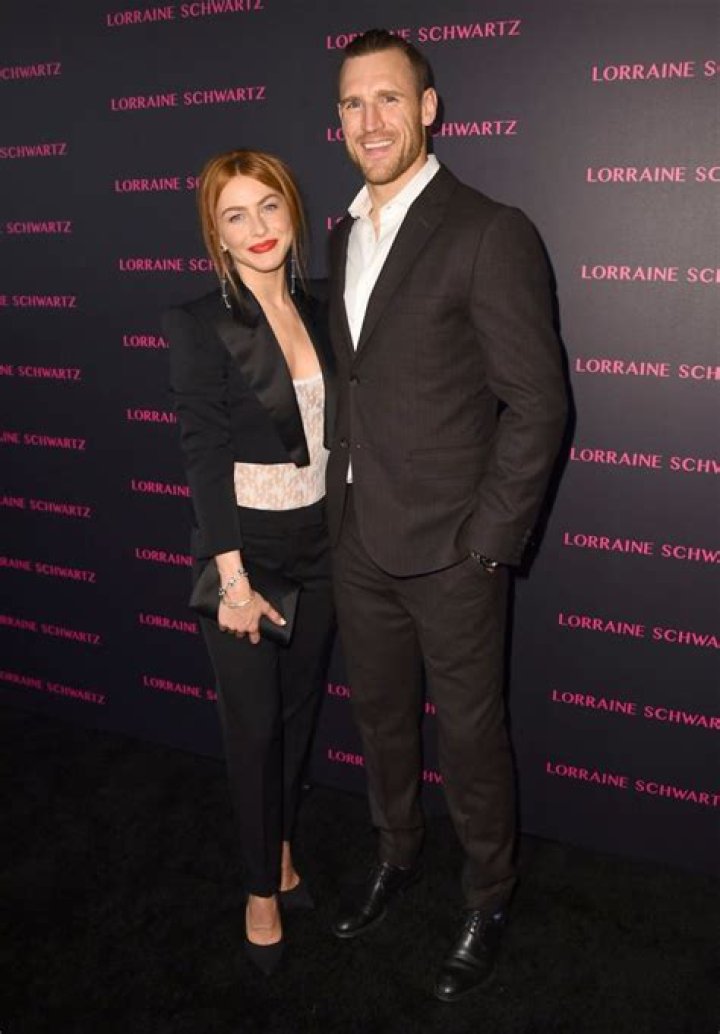 Julianne Hough & Brooks Laich’s Relationship Timeline: Pics