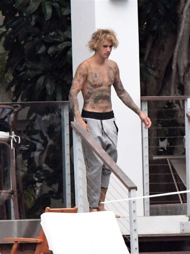 Photos of The Biebs’ Famous Ink – Hollywood Life
