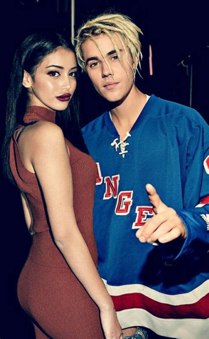 Their Online Flirtation – Hollywood Life