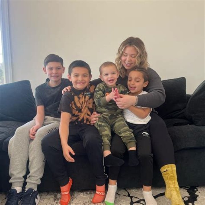 ‘Teen Mom 2’s Kailyn Lowry Shares New Pics Of Baby Creed As Son Lux Shows Off His Dancing Skills