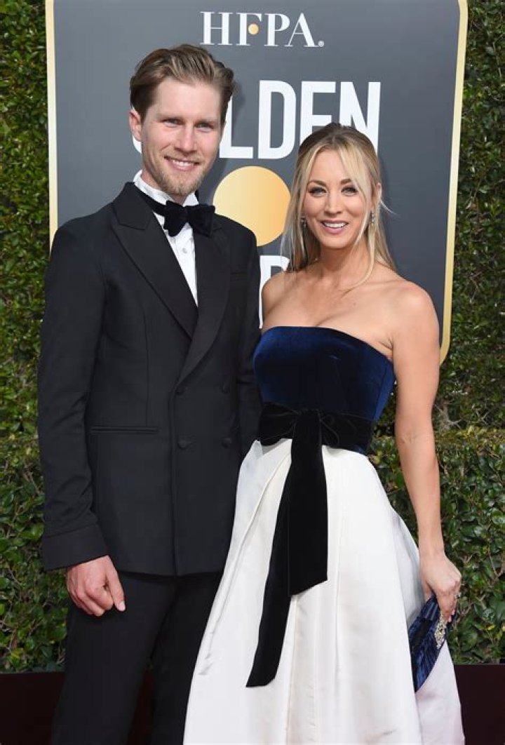 The Actress Dating History – Hollywood Life