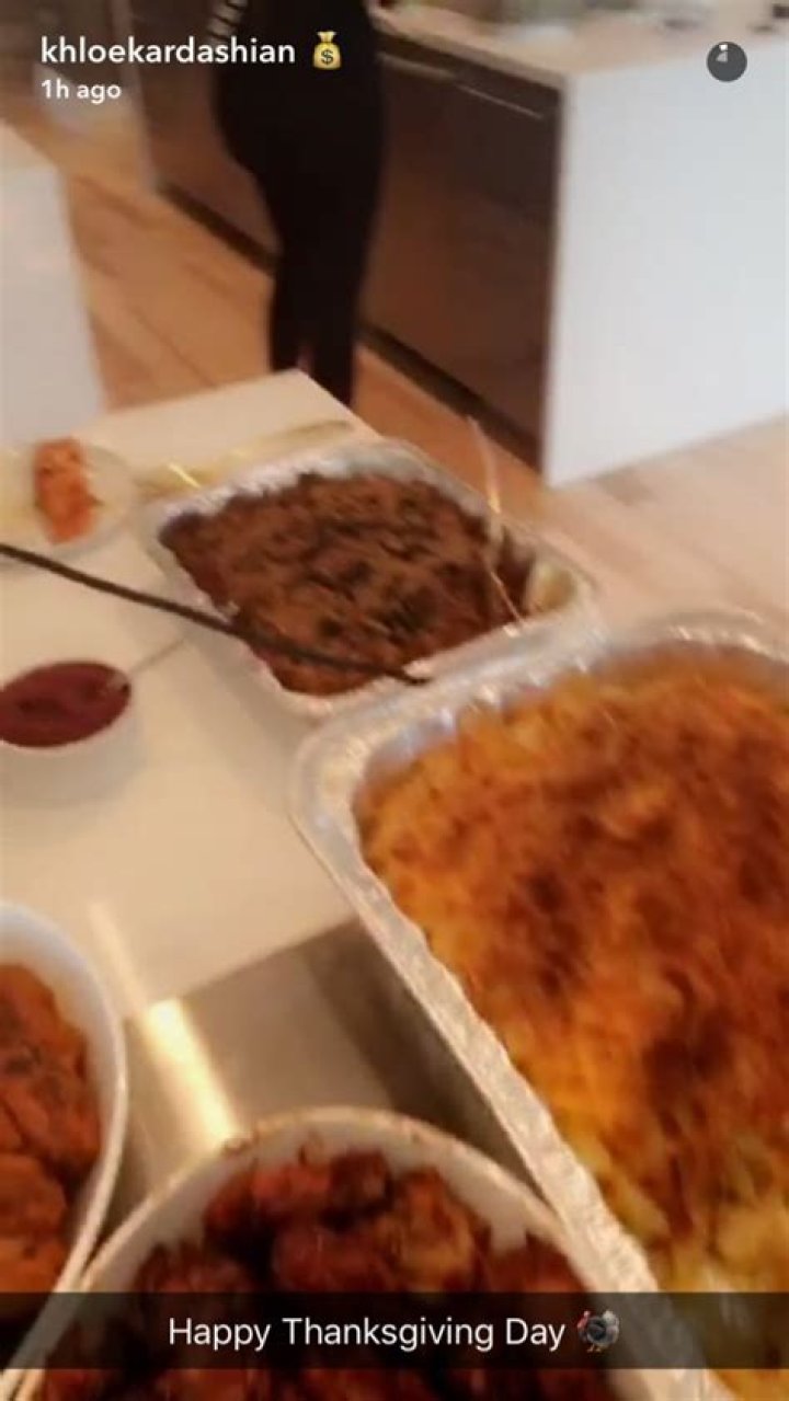 Kardashian Thanksgiving 2016 — Pics