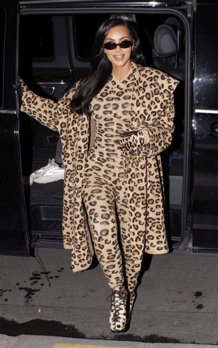 KarJenners Wearing Leopard: Photos – Hollywood Life