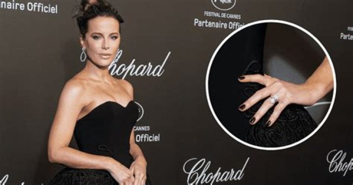 Kate Beckinsale Sparks Engagement Rumors With Diamond Ring At Cannes – Hollywood Life