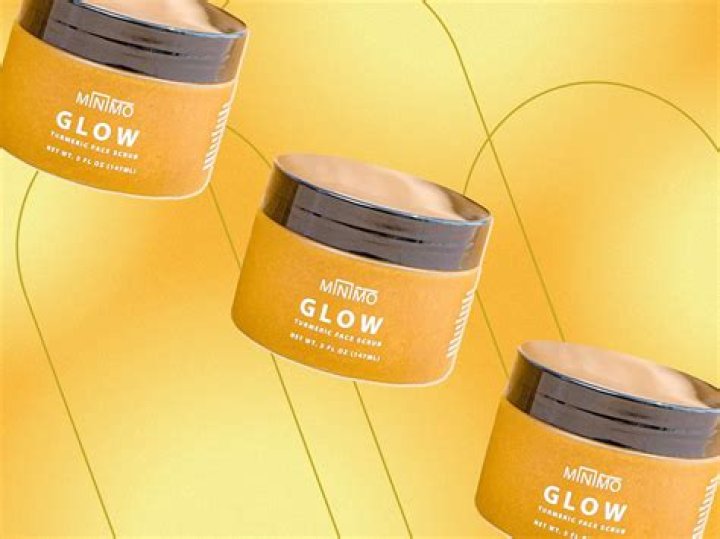 Revitalize Your Skin With Kate Hudson & Adriana Lima’s Favorite Exfoliator for a Youthful Glow