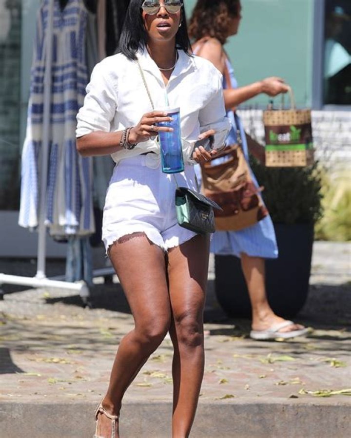 Kelly Rowland Rocks Fringed White Short Shorts Running Errands In LA: Photos