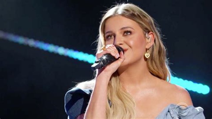 Kelsea Ballerini At ACM Awards 2021 — See Her Green Gown & Denim Dress – Hollywood Life