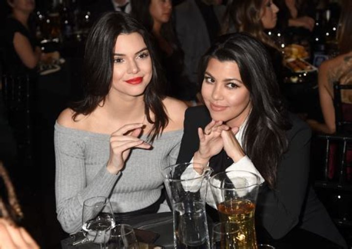 Kendall Jenner Gets Sloppy Drunk With Kourtney Kardashian At A Vineyard & It’s 100% Relatable