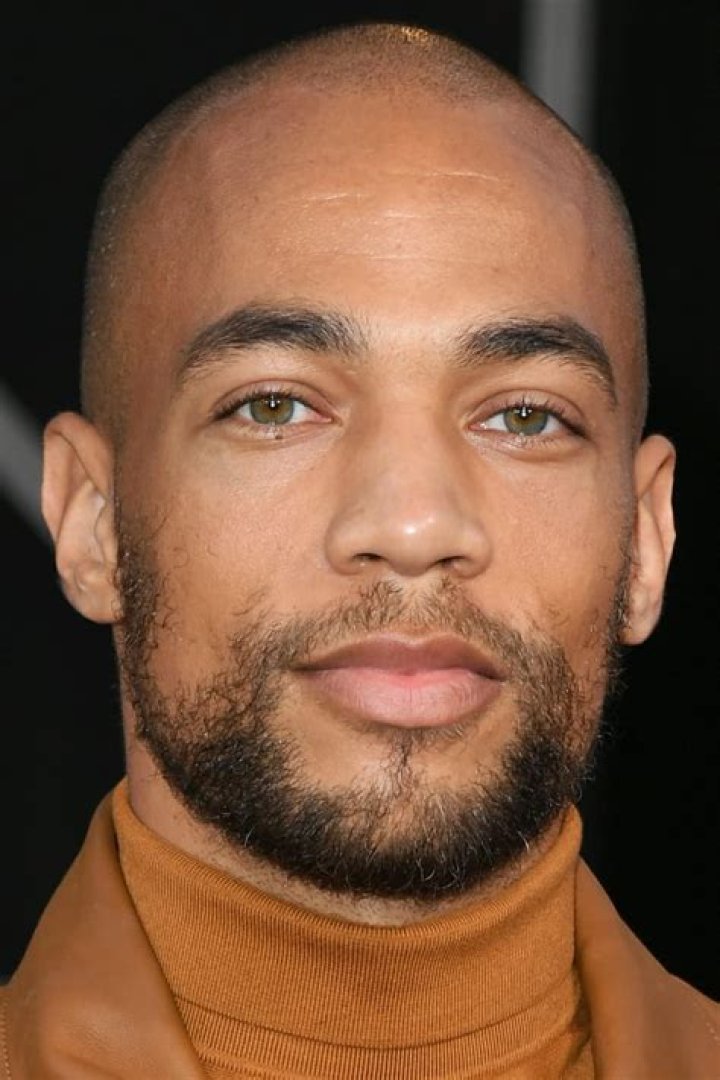 Kendrick Sampson — PICS
