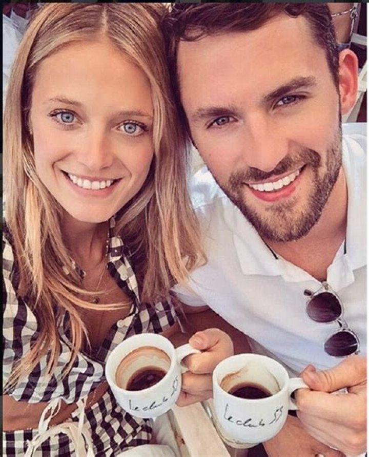 Kevin Love & Kate Bock — SEE PICS
