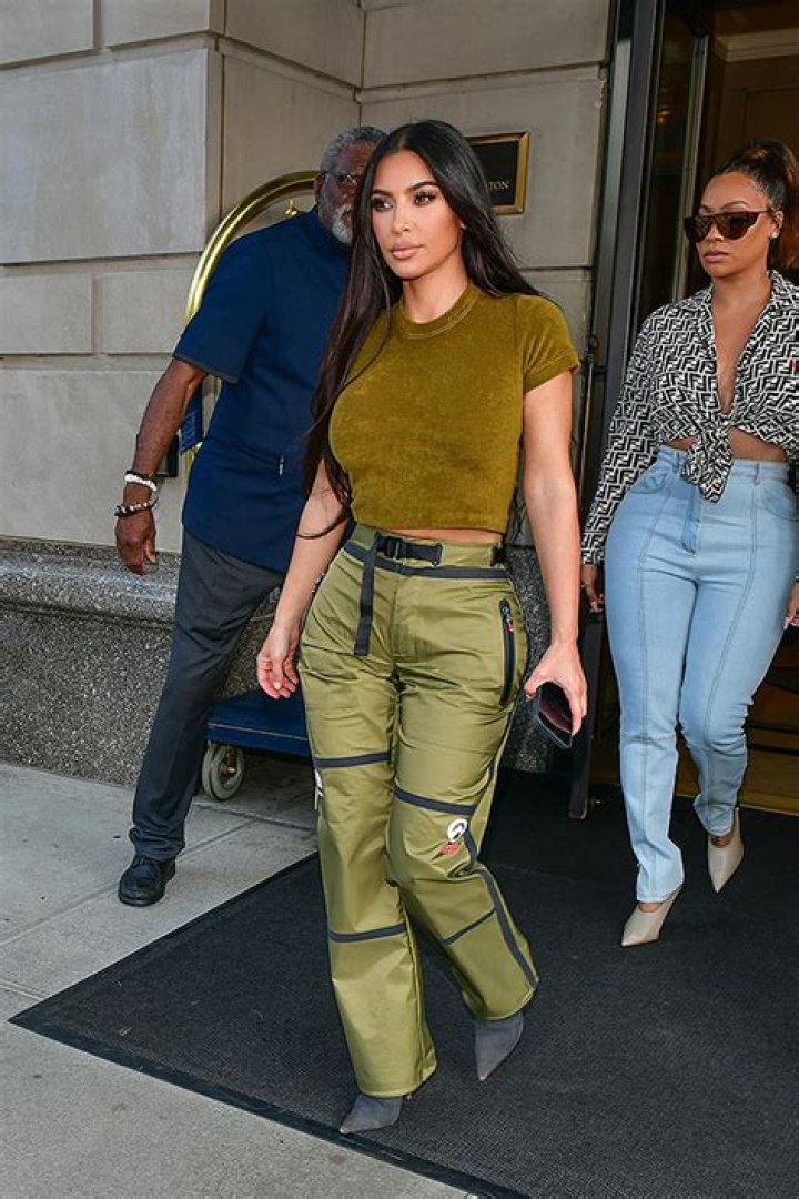 Kim Kardashian Wears Green Crop Top With Lala Anthony In NYC: Photo – Hollywood Life