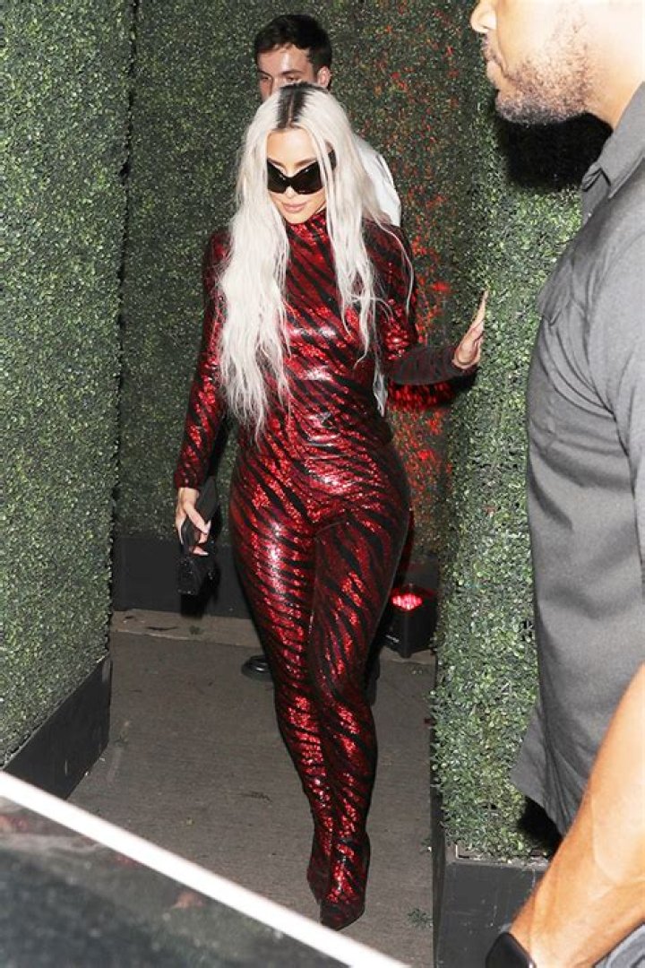 Kim Kardashian Attends Beyonce’s Birthday Party Without Kanye West – Hollywood Life