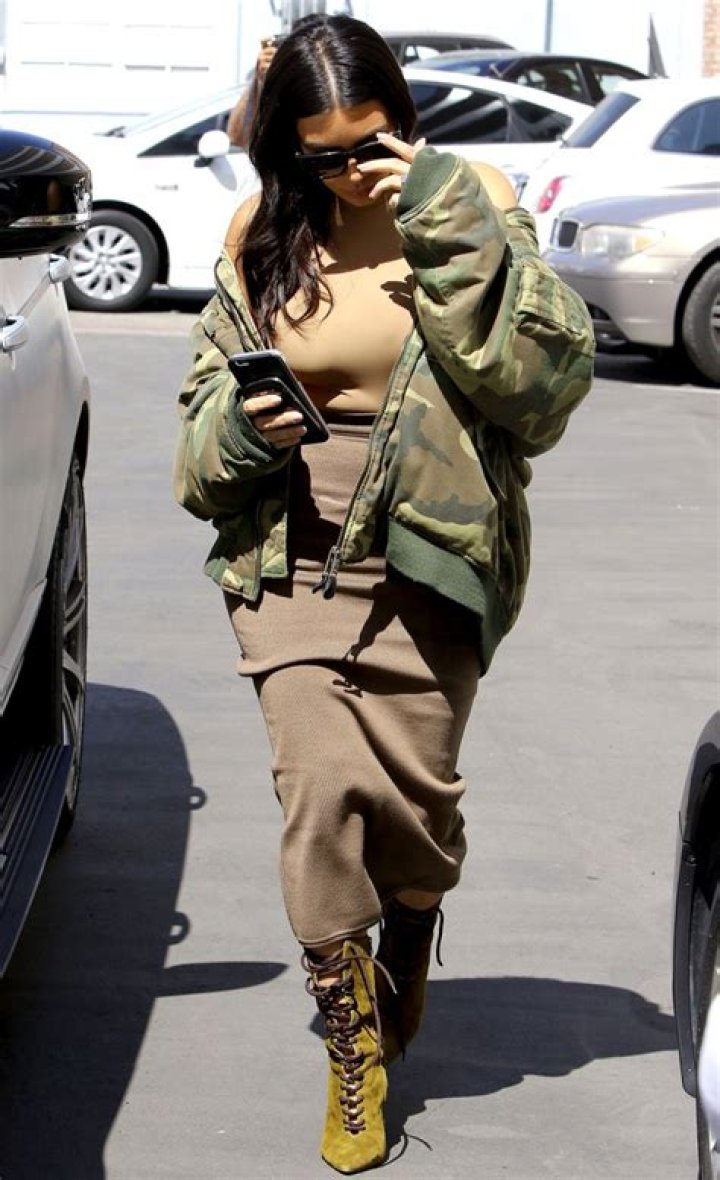 Photos Of Her Hottest Outfits – Hollywood Life