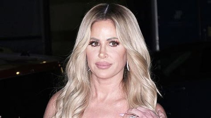 Kim Zolciak Shows Off Smaller Chest In Hot Pink Bikini 7 Mos. After Breast Reduction