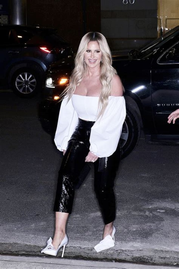 Kim Zolciak Selling Designer Items Amid Financial Struggles – Hollywood Life